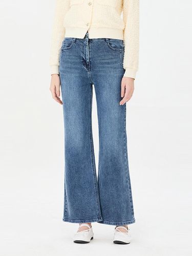 Salt Washed Stretchy Boot-Cut Denim Pants (SADP34461BL) - Sisley - Modalova