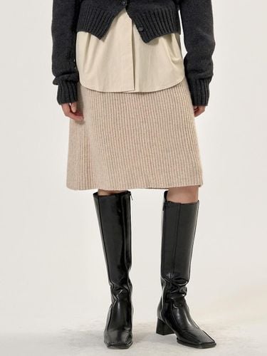 Fur Ribbed Knit Midi Skirt [Beige] - MOMET - Modalova