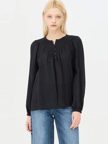 Smocking Shirring Rayon Blend Blouse [Ecru] (SAWS15441BK) - Sisley - Modalova