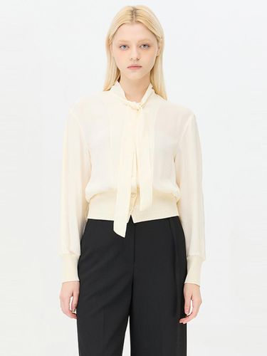 Shooting Knit Ribbed Tie Blouson Blouse (SAWS33461BE) - Sisley - Modalova