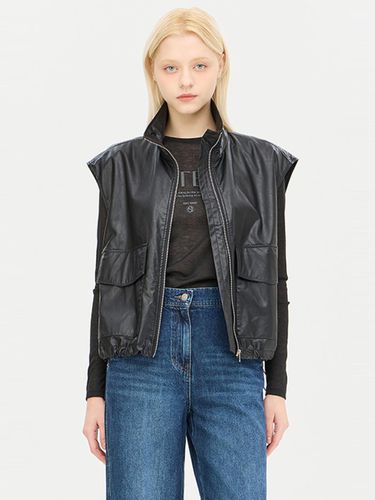 Faux Leather High Neck Zip-up Vest [Black] (SALE05441BK) - Sisley - Modalova