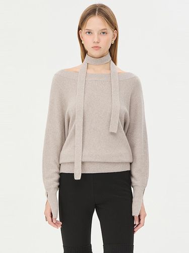 Fur Boat Neck Dolman Knit (SAKP36461LW) - Sisley - Modalova