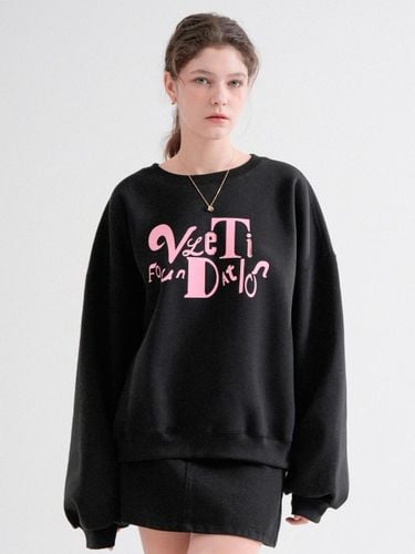 Fleece-lined Oversized Logo Sweatshirt [Black] - VLETI - Modalova