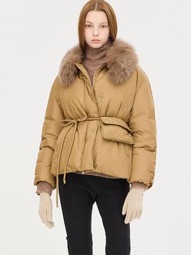 Belt Pocket Short Padded Jacket (SAPD32461CA) - Sisley - Modalova