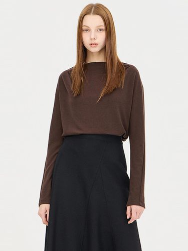 Cowl Neck Shirring Jersey T-shirt [Brown] (SATS33461BR) - Sisley - Modalova