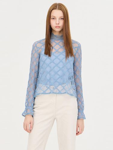 Lace Sheer Ruffle Band Neck Blouse (SAWS32461BL) - Sisley - Modalova