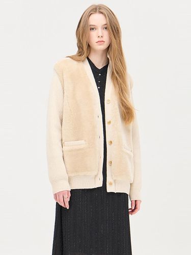 Merino Cashmere Fur V-neck Cardigan (SAKC44461BE) - Sisley - Modalova