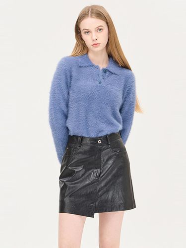 Fluffy Collar Regular Fit Knit (19VBM300BBL) - Sisley - Modalova