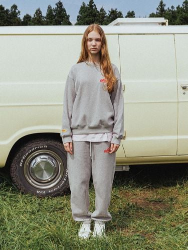 Cotton-Polyester Blend Semi-Oversized Logo Print Sweatshirt [Grey/Pink] - ofcoursewhynot - Modalova