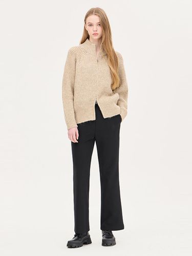 Mohair Blend Two-way Zip-up Padded Cardigan (SAKC32461BE) - Sisley - Modalova