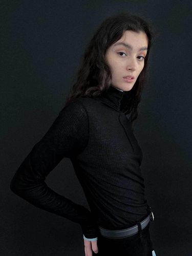 Tencel Slim Fit Long Sleeve Turtleneck [] - Studio Salt - Modalova