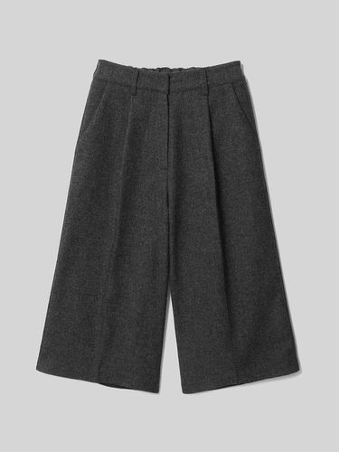 Wool Blend Relaxed Fit Bermuda Pants [] - Studio Salt - Modalova