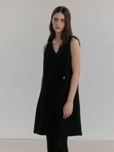 Wool Sleeveless V-Neck Midi Dress [Black] - LOVE US U - Modalova