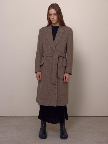 Double-breasted Wool Boucle Coat [Brown] - KILHOUETTE - Modalova