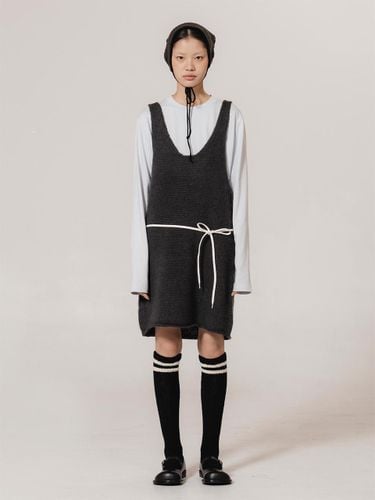 Laced-Up Wool Knit Sleeveless Dress [Charcoal] - kiok - Modalova