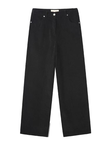 Corduroy Fleece-Lined Straight Fit Pants [Black] - FOVERE - Modalova