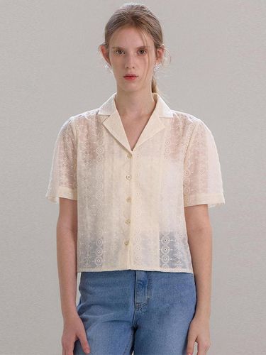 Floral Lace Cotton Blend Shirt [Beige] - OVEOF - Modalova