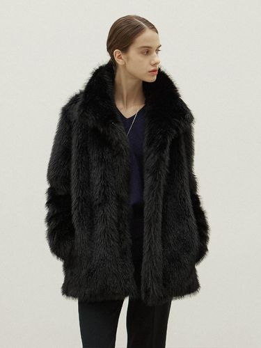 Bush Fur Hip Length Overfit Jacket [Black] - OVEOF - Modalova