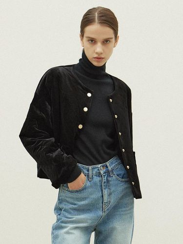 Velvet Quilted Loose Fit Cropped Jacket [Black] - OVEOF - Modalova