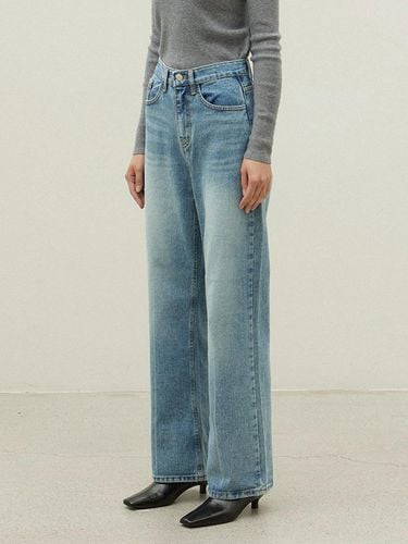 Lined Straight Wide Fit Denim [Medium Blue] - OVEOF - Modalova