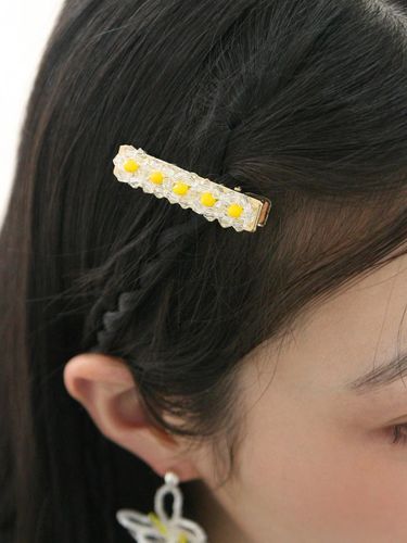 Crystal Twinkle Daisy Hair Pin - FANTASTIC PLANET - Modalova