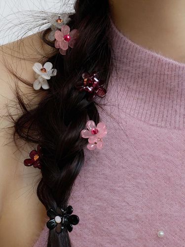 Cubic Floral 2-Piece Hair Pin [4 Colors] - FANTASTIC PLANET - Modalova