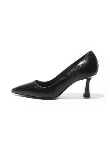 Embossed Texture Stiletto Pumps [Black] (UFA3PM10BK) - UDIRE - Modalova