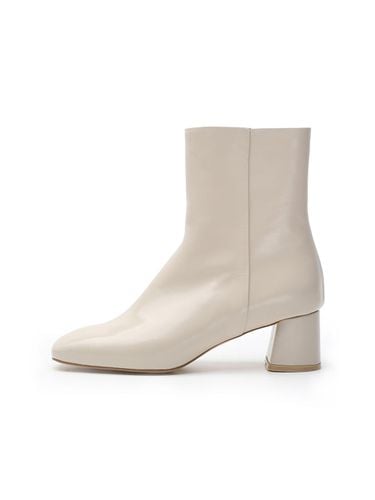 Premium Leather 5cm Heel Ankle Boots [Cream] (UFA4BA52CM) - UDIRE - Modalova