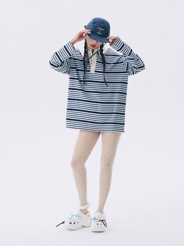 Stripe Rugby Boxy Cotton T-shirt [Navy] - JUNEJUNE SPACE - Modalova