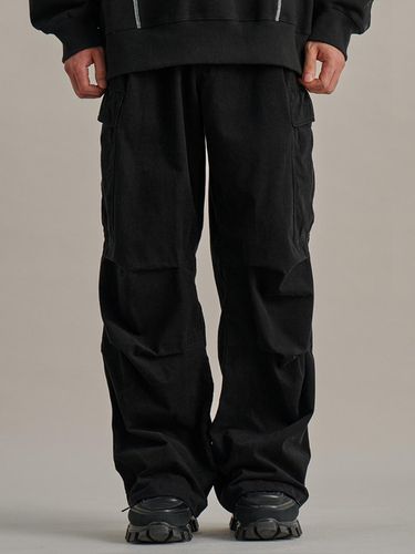 Heavy Wide-fit Military Cargo Pants [Black] - NONTYPE - Modalova