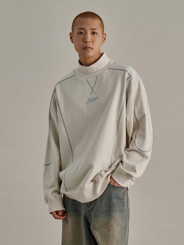 Embossed Texture Stitch Layered Sweatshirt [Ivory] - NONTYPE - Modalova