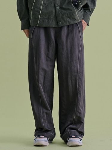 Water-Resistant Nylon Round Panel Pants [CHARCOAL] - NONTYPE - Modalova