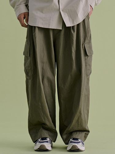 Pleated Cargo Wide Pants [KHAKI] - NONTYPE - Modalova