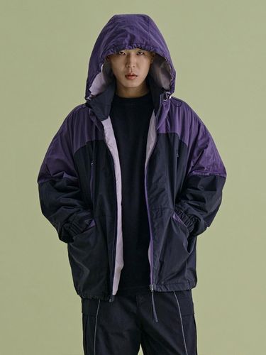 Color Blocked Hooded Padded Jumper [BLACK] - NONTYPE - Modalova