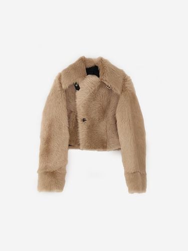 Reversible Toscana Sheepskin Cropped Jacket [Beige] - LA KOSMO - Modalova