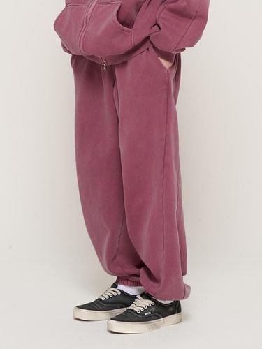 Pigment Dyed Cotton Training Jogger Pants [BURGUNDY] - CARGOBROS - Modalova