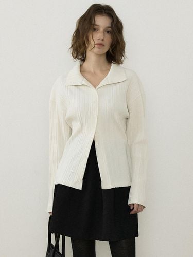 Pleated Collar Hourglass Shirt [Ivory] - AUBARD - Modalova