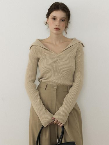 Open-collar Shirring Wool Blend Knit [Beige] - AUBARD - Modalova