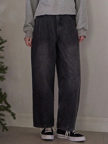 Fleece Lined Baggy Denim Pants [BLACK] - HAINT - Modalova