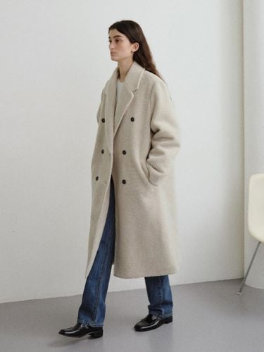 Shearling Double-Breasted Long Coat - URAGO - Modalova