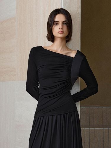 Pleated Long Sleeve Polyester Top [BLACK] - yyiam - Modalova