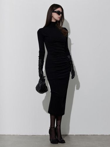 Fleece-lined Turtleneck Shirred Long Slim-fit Dress - MOONT - Modalova