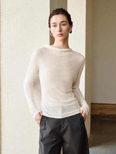 Half Neck Slim Fit Knit Top [Ivory/Black] - yyiam - Modalova