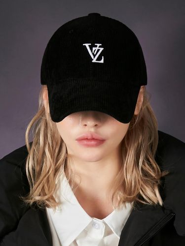 D Monogram Overfit Corduroy Ball Cap [Black] - VARZAR - Modalova