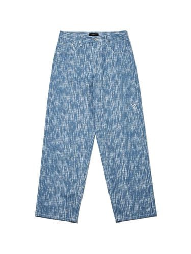 D Monogram Rain Washing Slub Denim Pants [Light Blue] - VARZAR - Modalova