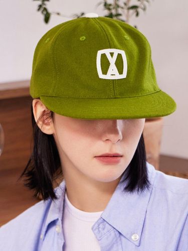 VA Square Appliqu Wool Baseball Cap [GREEN] - VARZAR - Modalova