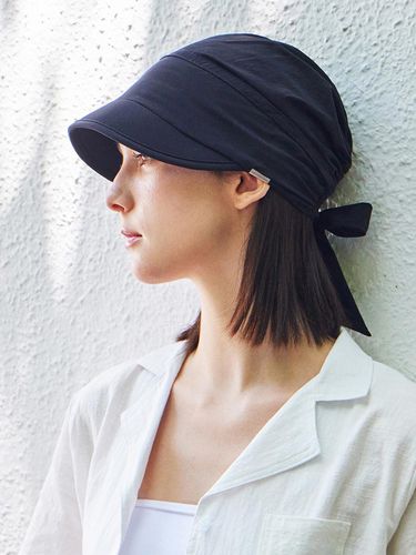 Metal-tipped Polyester Scarf Cap [Black] - VARZAR - Modalova