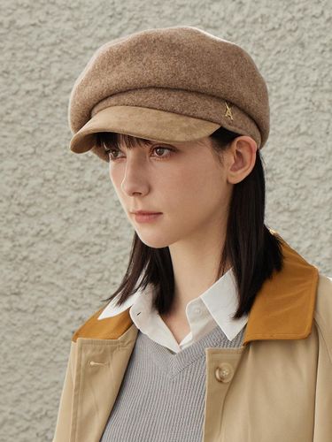 Studded Wool Blend Adjustable Newsboy Cap [Warm Taupe] - VARZAR - Modalova