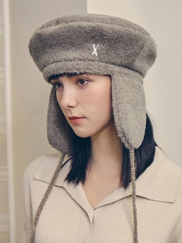 Studded Wool-Blend Regular Fit Beret [Beige] - VARZAR - Modalova