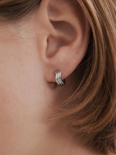 Adjustable Onetouch Earring - byweekend - Modalova